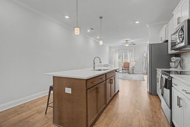 1066 June Wilde Rdg, Spring Hill, TN 37174