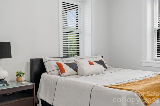 134 Biltmore Avenue 4, Asheville, NC 28801