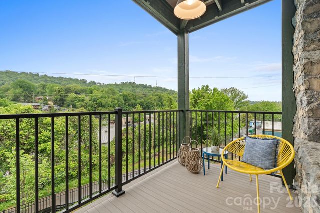 134 Biltmore Avenue 4, Asheville, NC 28801
