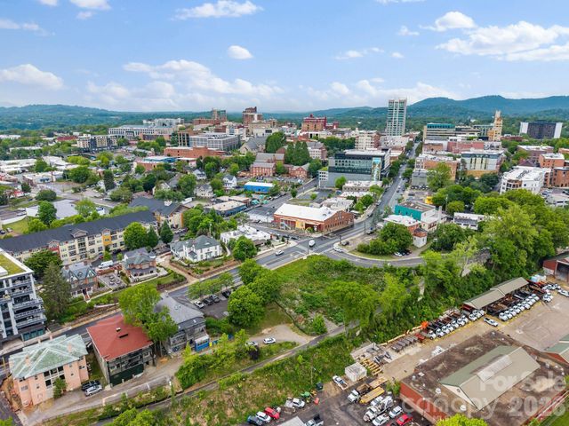 134 Biltmore Avenue 4, Asheville, NC 28801