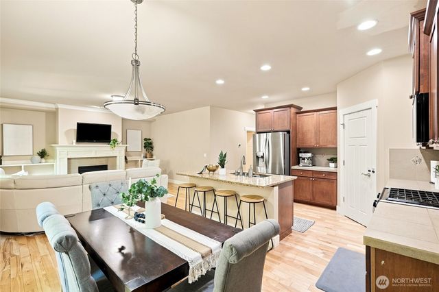 23119 36th Drive SE, Bothell, WA 98021