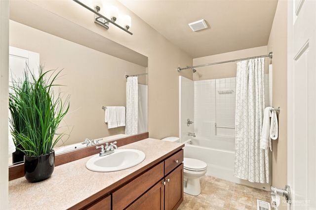 23119 36th Drive SE, Bothell, WA 98021