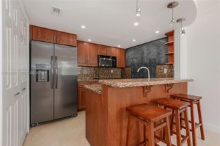 4520 SW 68th Ct Circle 25-5, Miami, FL 33155