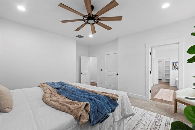 711 Evening Star Road, Bentonville, AR 72713