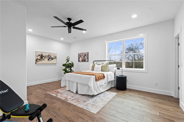 711 Evening Star Road, Bentonville, AR 72713