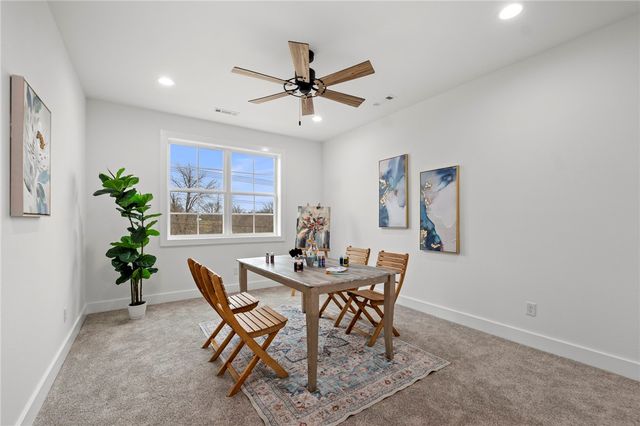 711 Evening Star Road, Bentonville, AR 72713