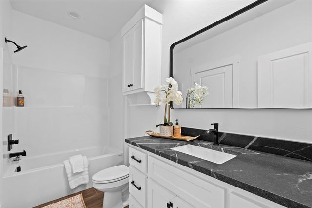 711 Evening Star Road, Bentonville, AR 72713