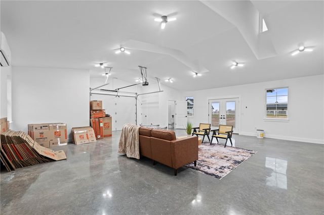 711 Evening Star Road, Bentonville, AR 72713