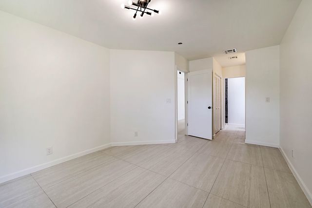 320 NE 42nd Street, Boca Raton, FL 33431