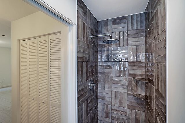 320 NE 42nd Street, Boca Raton, FL 33431