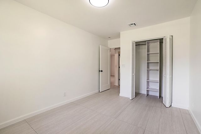 320 NE 42nd Street, Boca Raton, FL 33431