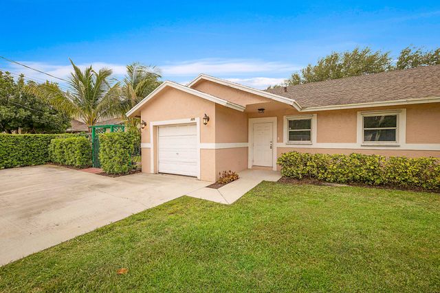 320 NE 42nd Street, Boca Raton, FL 33431