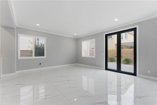 12460 Black Horse, Eastvale, CA 91752