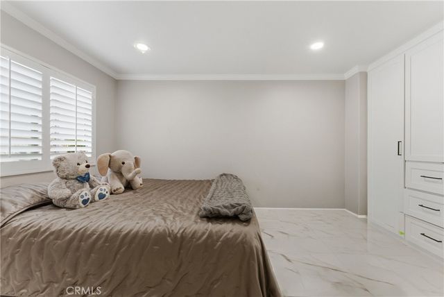 12460 Black Horse, Eastvale, CA 91752