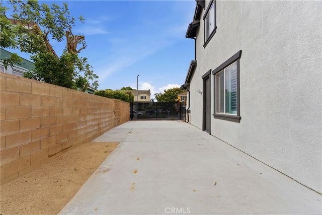 12460 Black Horse, Eastvale, CA 91752