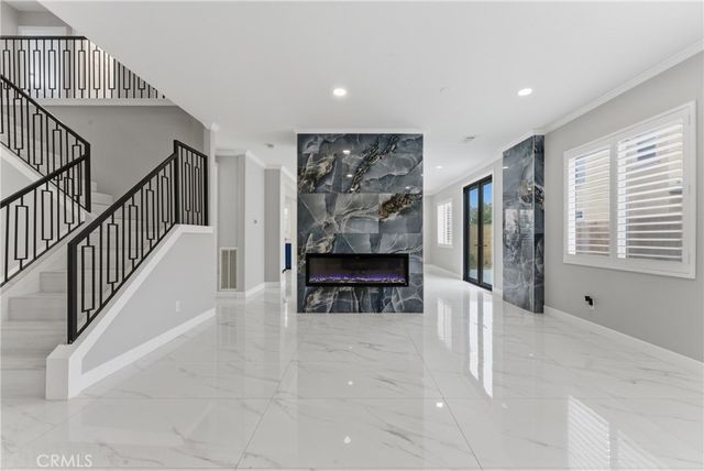 12460 Black Horse, Eastvale, CA 91752