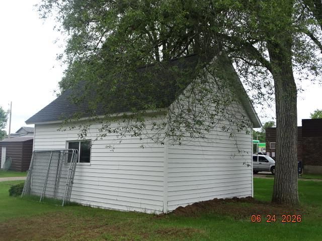 124 E Vallette Street, Oxford, WI 53952