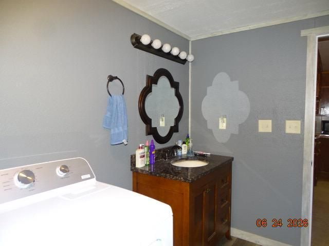 124 E Vallette Street, Oxford, WI 53952
