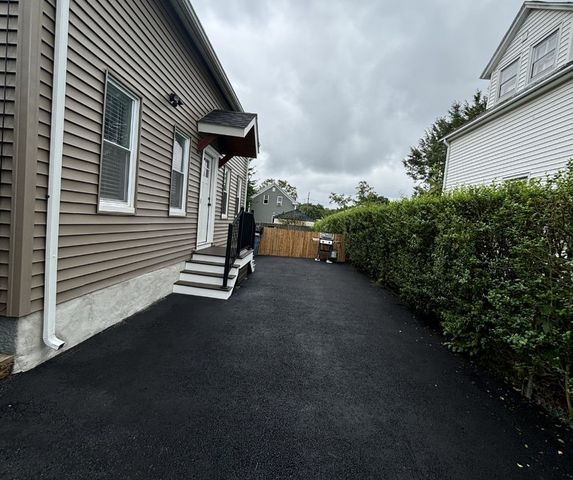 25 Vermont Street, Johnston, RI 02919