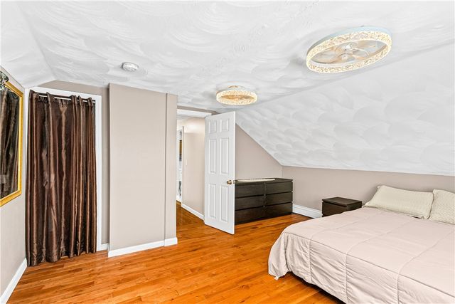 25 Vermont Street, Johnston, RI 02919