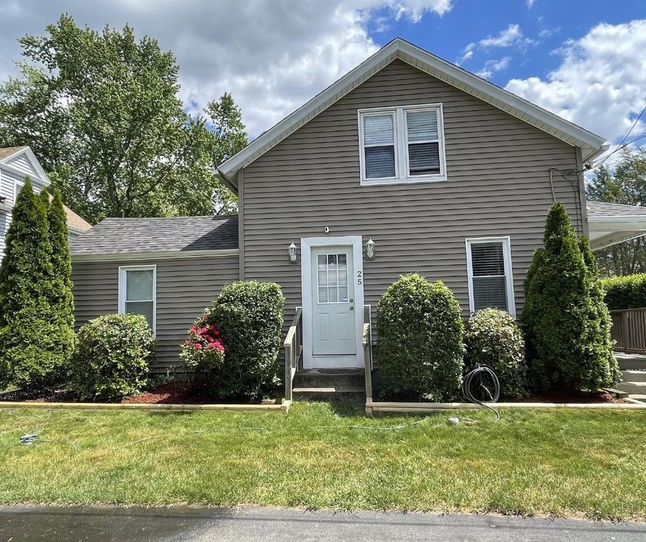 25 Vermont Street, Johnston, RI 02919