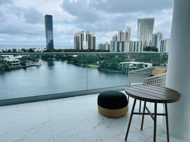 19707 Turnberry Way 12e, Aventura, FL 33180