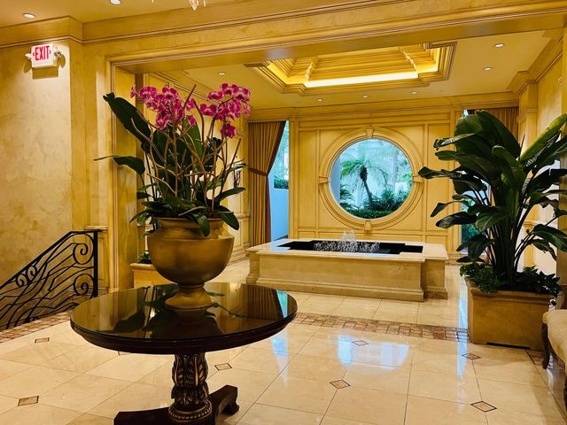 19707 Turnberry Way 12e, Aventura, FL 33180