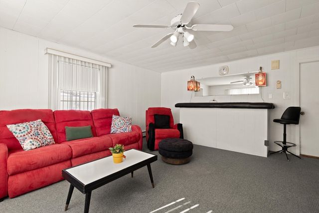 275 Jon Dr, Brockton, MA 02302