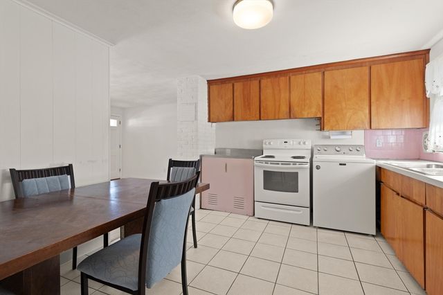 275 Jon Dr, Brockton, MA 02302