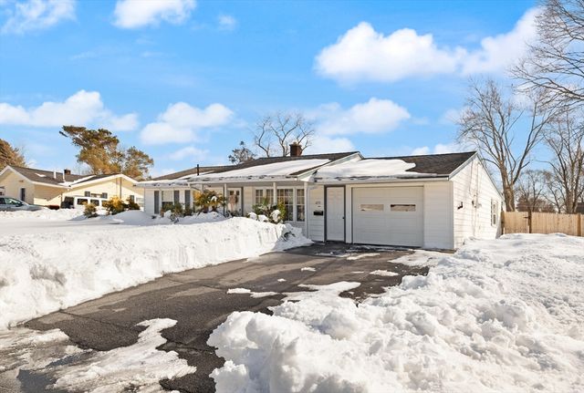 275 Jon Dr, Brockton, MA 02302