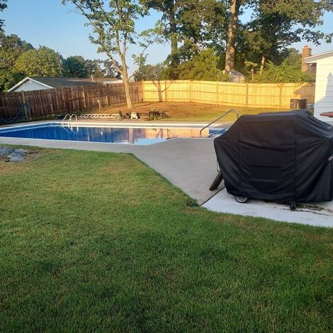 275 Jon Dr, Brockton, MA 02302