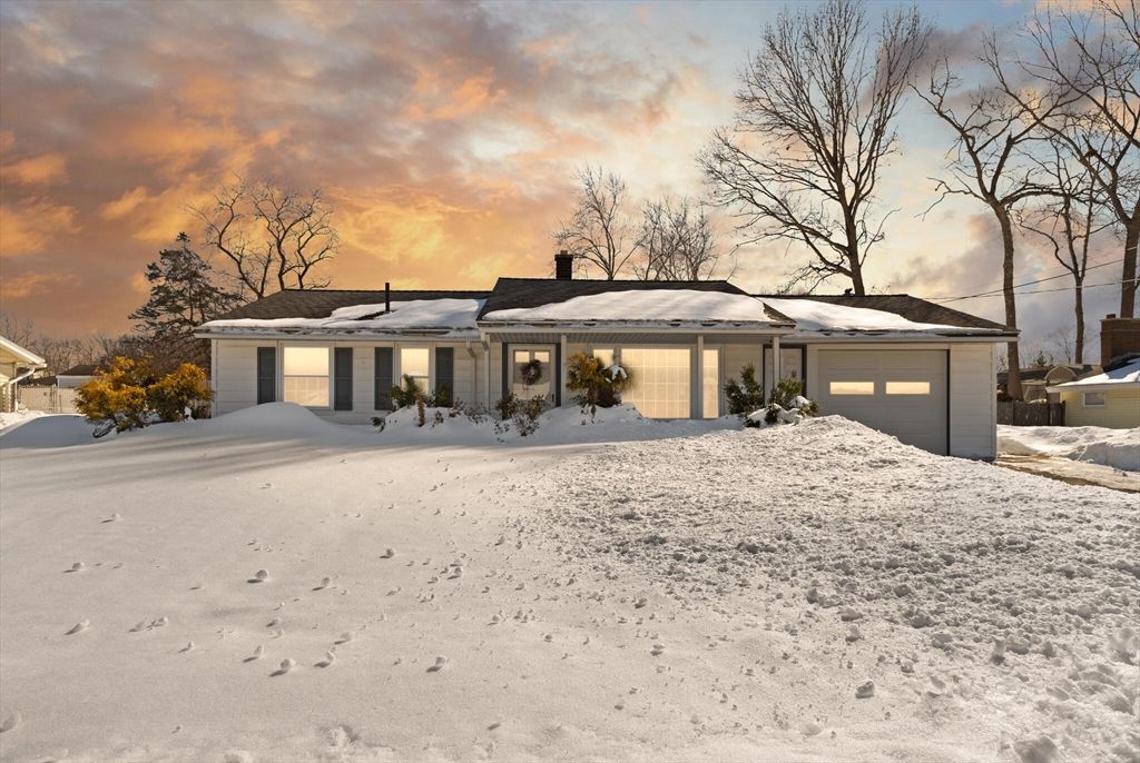 275 Jon Dr, Brockton, MA 02302