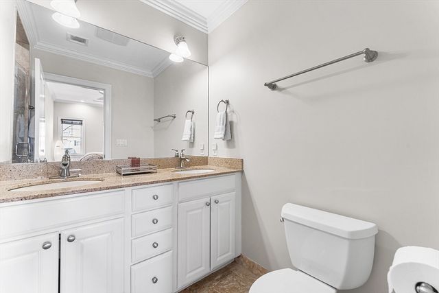 655 E 2nd 102, Boston, MA 02127