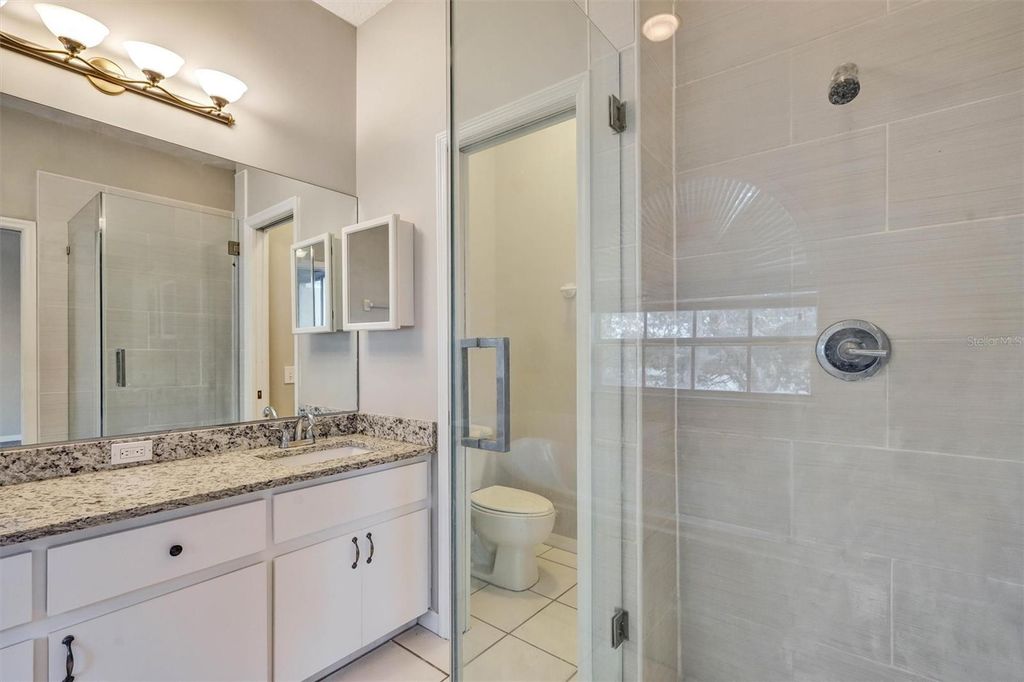 Image 20 of property listing at 12042 LAKE ALLEN DRIVE, Largo, FL 33773