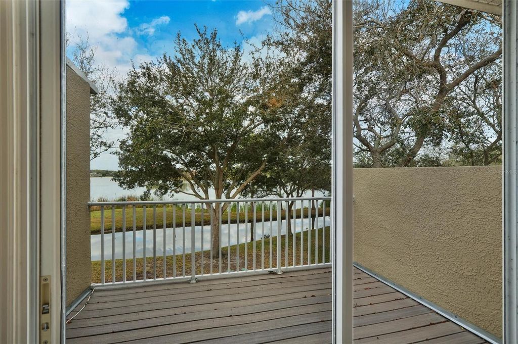 Image 22 of property listing at 12042 LAKE ALLEN DRIVE, Largo, FL 33773