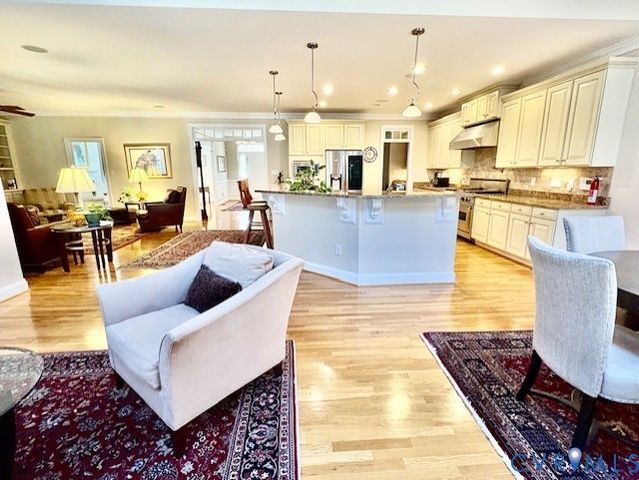 11712 Kimbolton Pl, Glen Allen, VA 23059