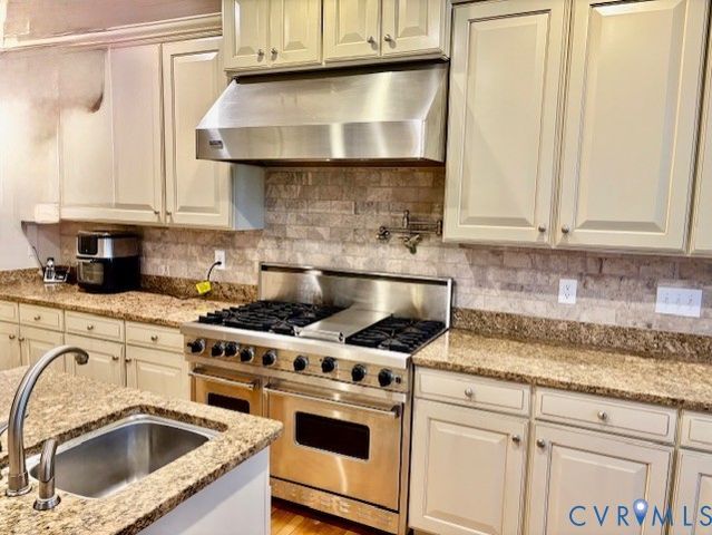 11712 Kimbolton Pl, Glen Allen, VA 23059