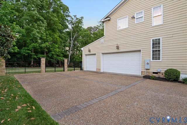 11712 Kimbolton Pl, Glen Allen, VA 23059
