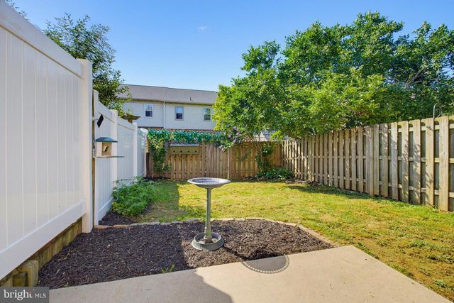 2792 MADISON CT, East Petersburg, PA 17520