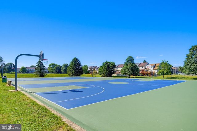 2792 MADISON CT, East Petersburg, PA 17520
