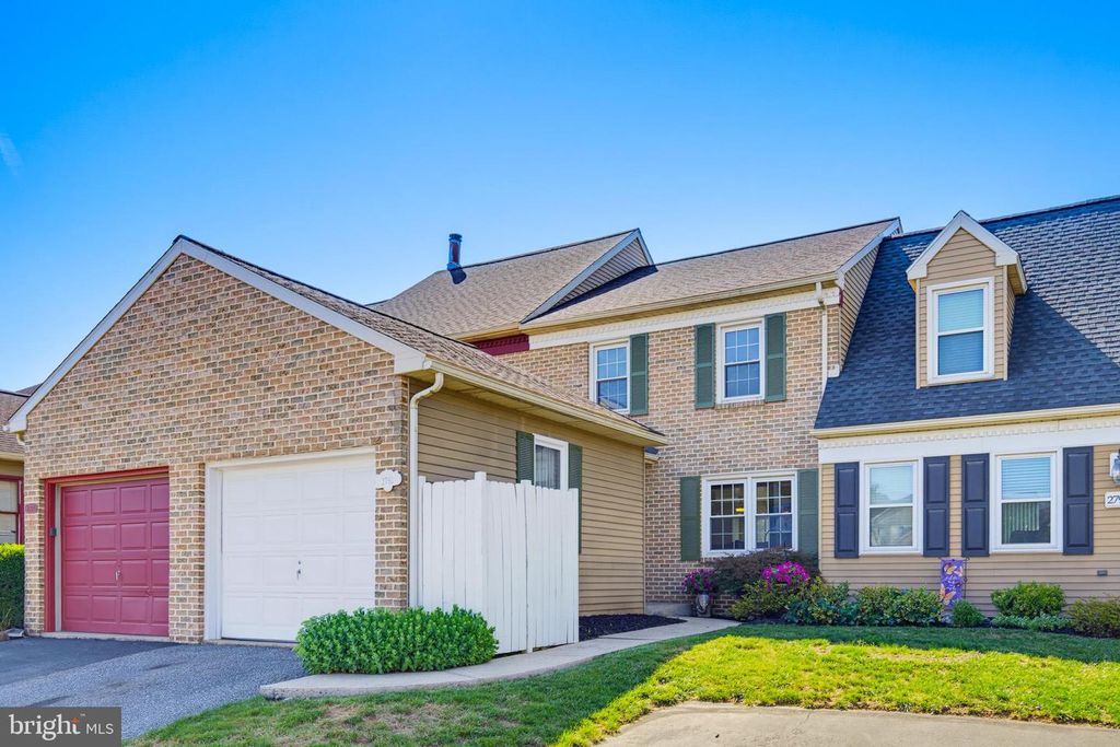 2792 MADISON CT, East Petersburg, PA 17520