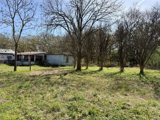 7727 Hollow Court, Terrell, TX 75161