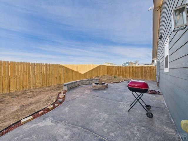 1424 Rivers Run Ave, Pueblo, CO 81001