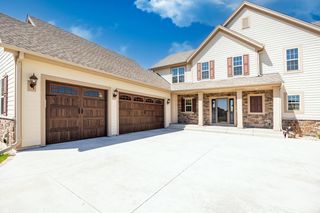 N88W18648 Duke STREET, Menomonee Falls, WI 53051