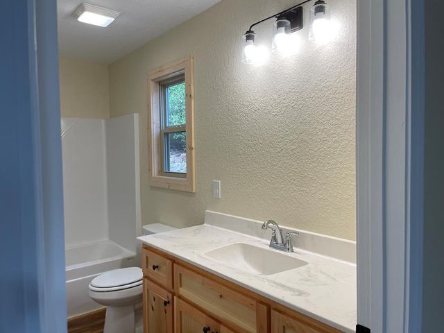 25 Glenn Oak Lane, Hayesville, NC 28904
