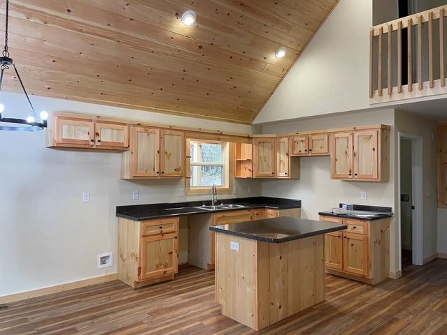 25 Glenn Oak Lane, Hayesville, NC 28904