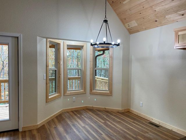 25 Glenn Oak Lane, Hayesville, NC 28904