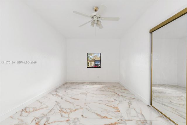 7906 NW 74th Ave, Tamarac, FL 33321