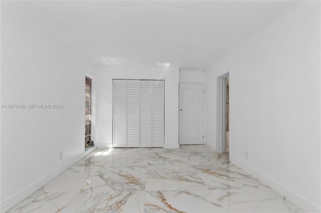 7906 NW 74th Ave, Tamarac, FL 33321