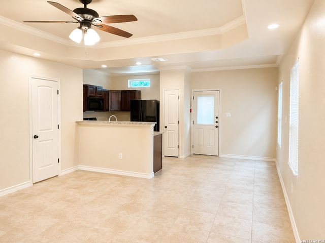 6946 Lakeview Dr., San Antonio, TX 78244